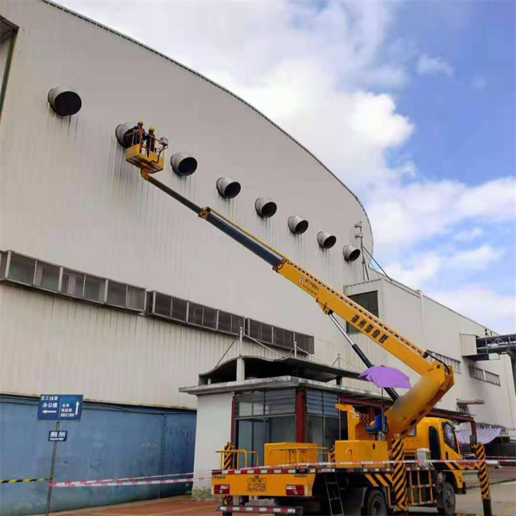 万年县高空作业车出租服务：专业广告牌安装解决方案