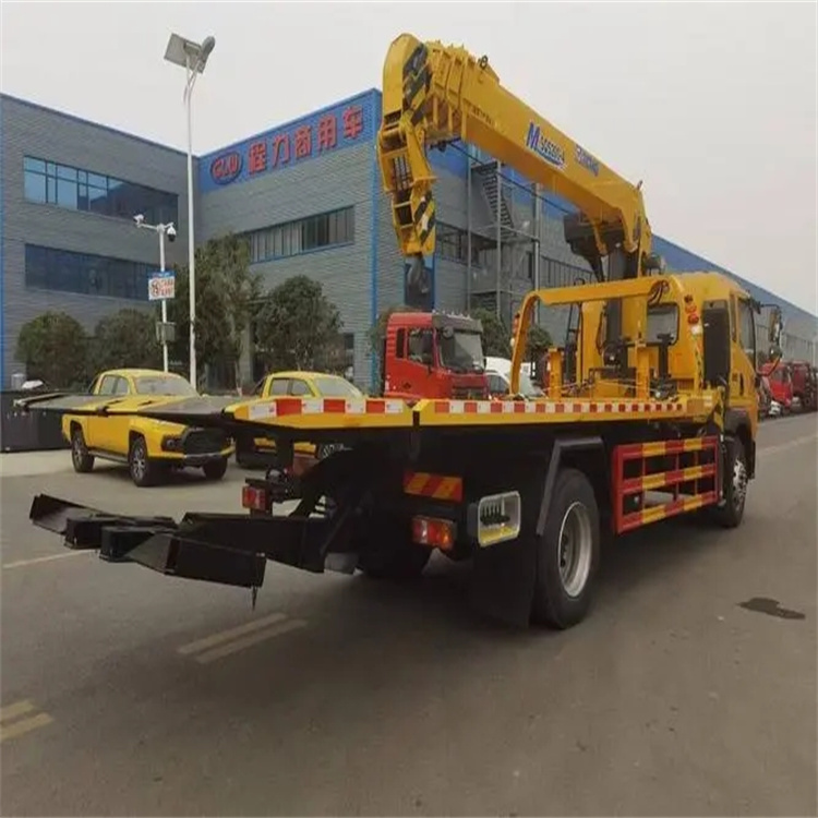 万年县附近小随车吊出租电话，轻松解决搬运烦恼