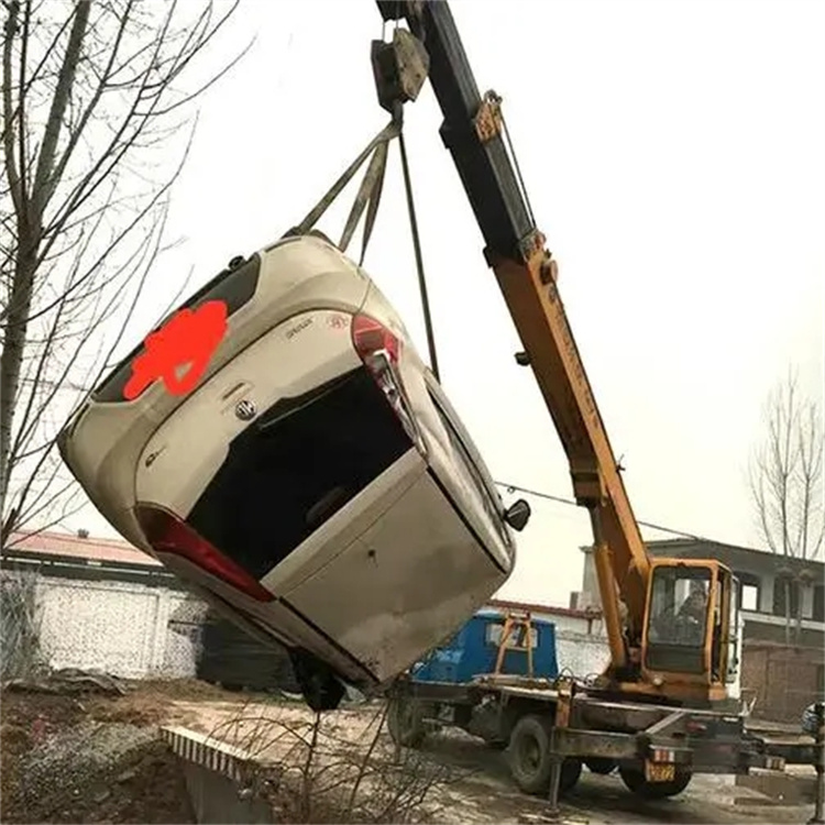 万年县随时待命，吊车24小时道路救援服务全解析