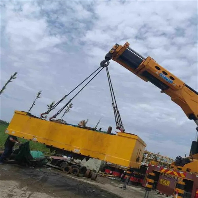 万年县随车吊吊集装箱怎么吊